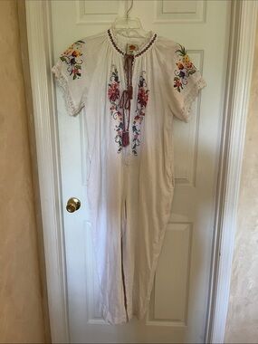 Farm Rio embroidered top front tie white jumpsuit. Size medium.